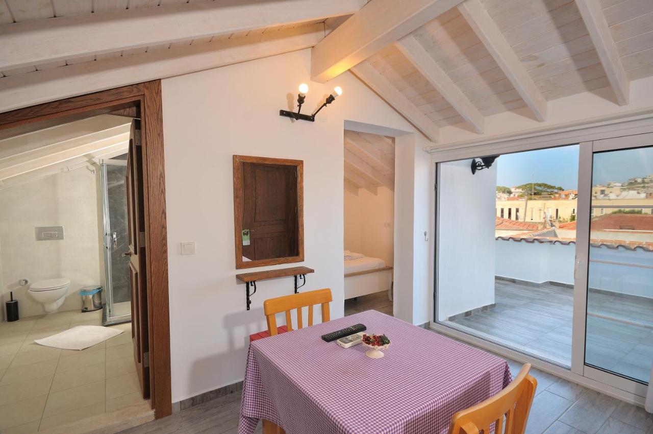 Brothers Cesme Boutique Hotel エクステリア 写真